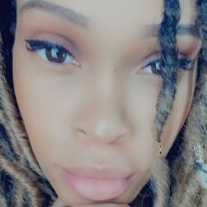 Meet your Posher, Lashonda